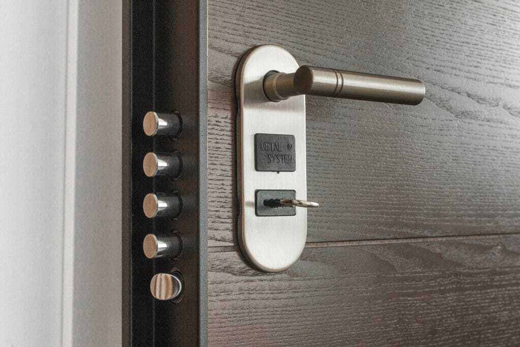 smart locks for nannies